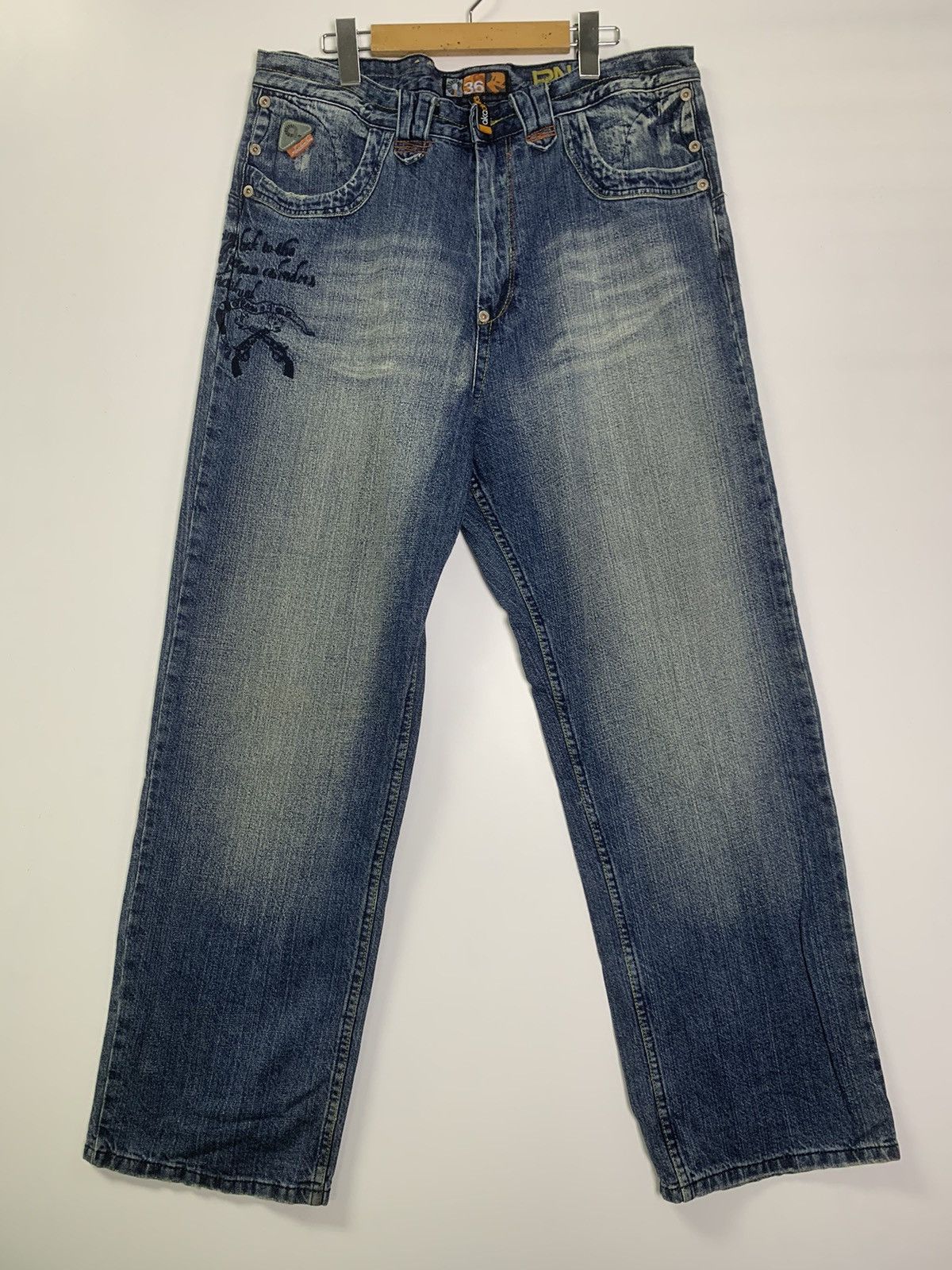 Akademiks × Vintage Vintage Akademiks distress jeans Size US 36 / EU 52 - 1 Thumbnail