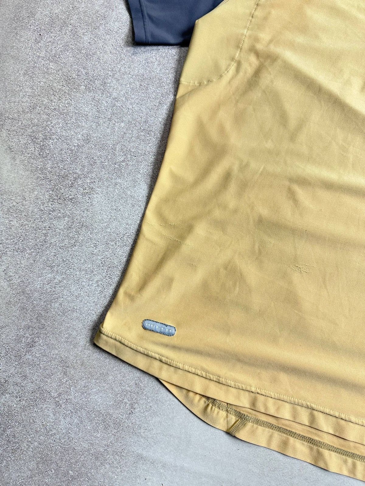 Nike Vintage Nike ACG Back Pocket Gorp T-shirt Y2K M Size US M / EU 48-50 / 2 - 6 Thumbnail