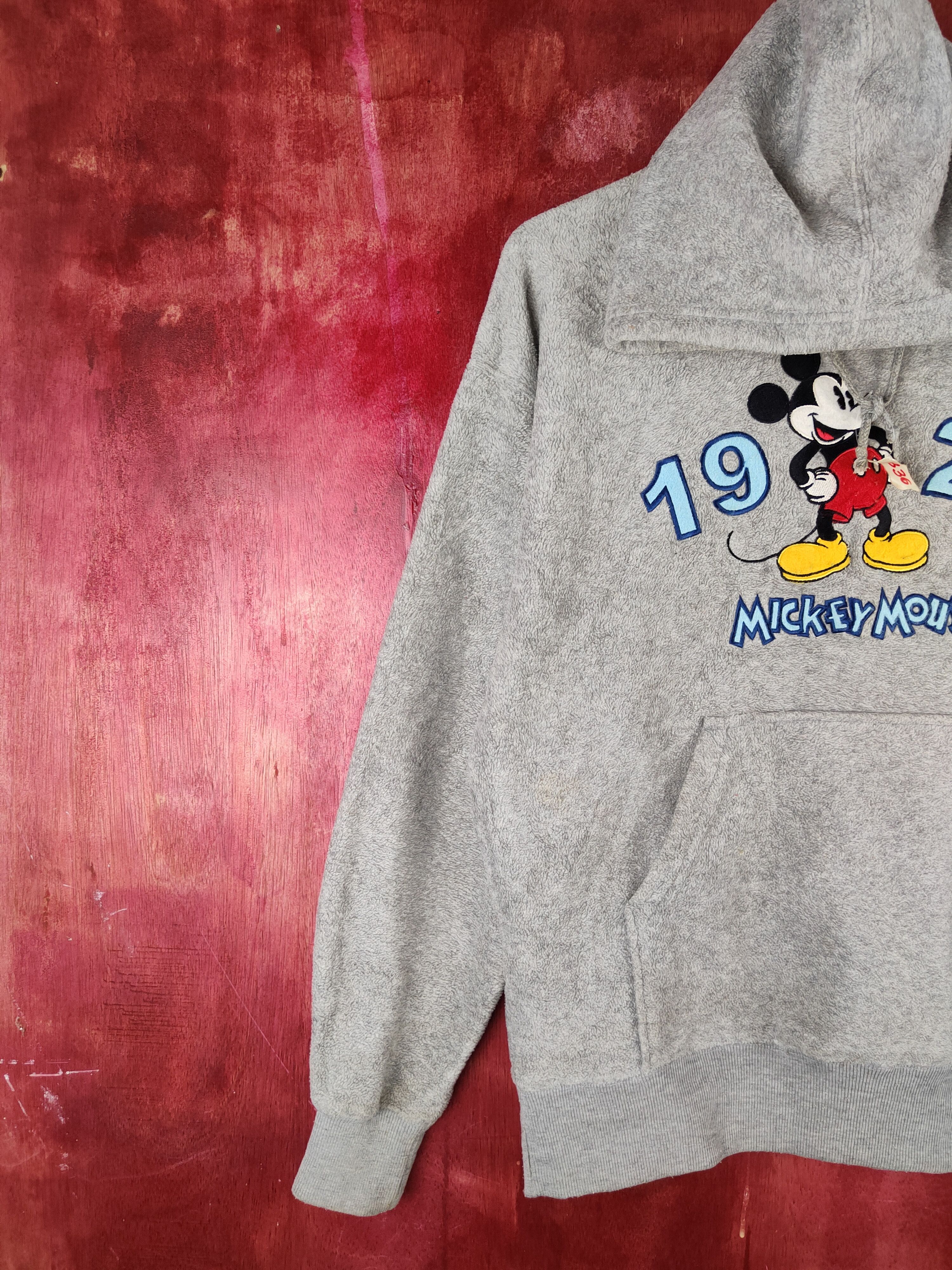 Disney × Mickey Mouse × Vintage Disney Gray Mickey Mouse Fur Mohair Hoodie Sweatshirt #S1504 Size US M / EU 48-50 / 2 - 4 Thumbnail