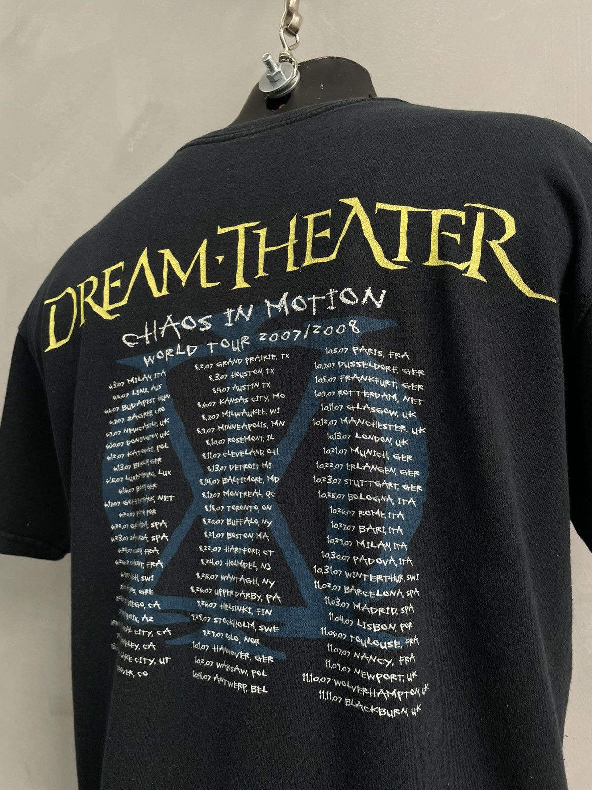Gildan Band tees Dream Theater tour 2000s t shirt rock punk Size US M / EU 48-50 / 2 - 10 Thumbnail