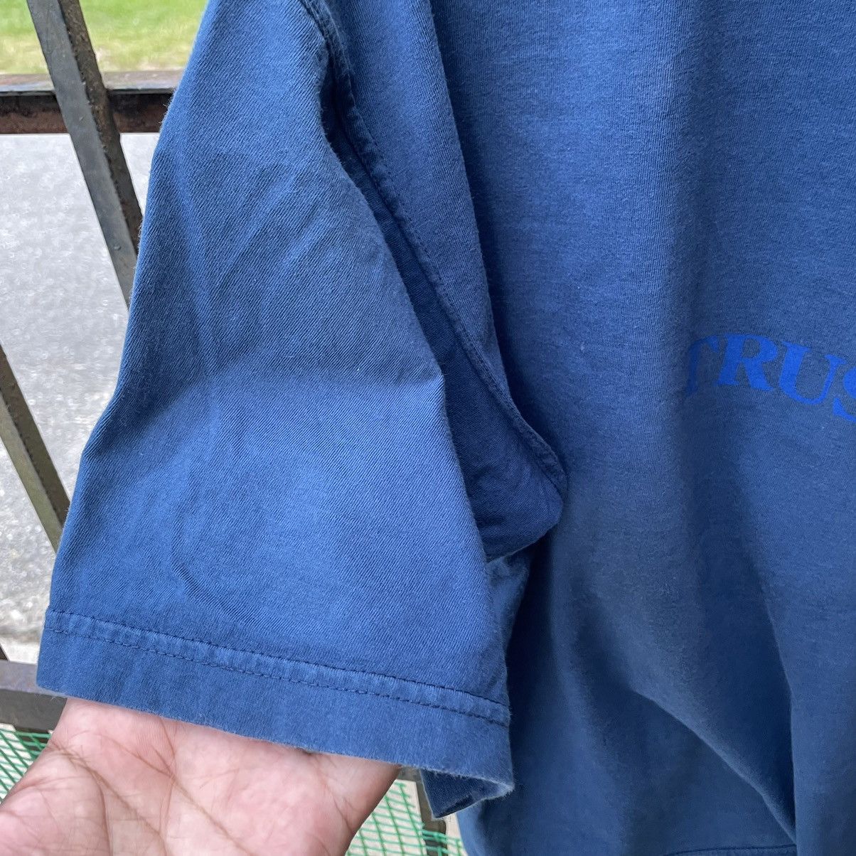 Trussardi × Vintage 🔥🔥Vintage Trussardi Big Logo Spellout Tee Size US L / EU 52-54 / 3 - 5 Thumbnail