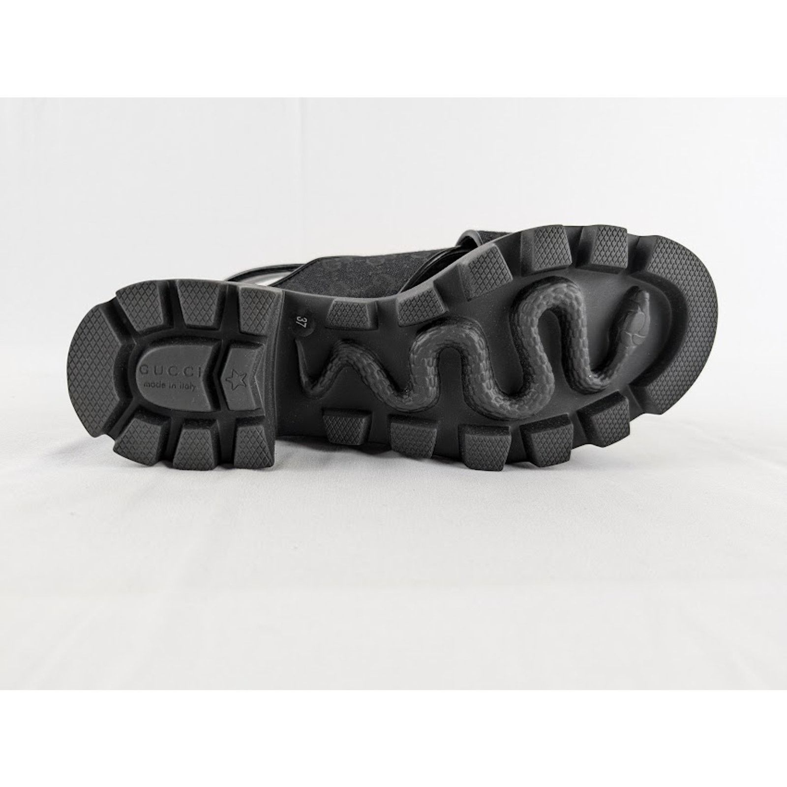 Gucci o1rshd1 Fabric Sandal R.S in Black Size US 7 / IT 37 - 4 Thumbnail