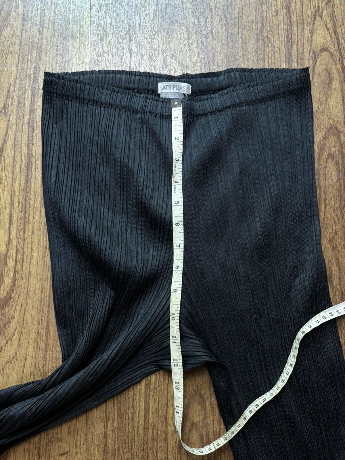 Issey Miyake FREE TAX! Issey Miyake Pleats Please Straight Leg Trousers Size US 31 - 9 Thumbnail
