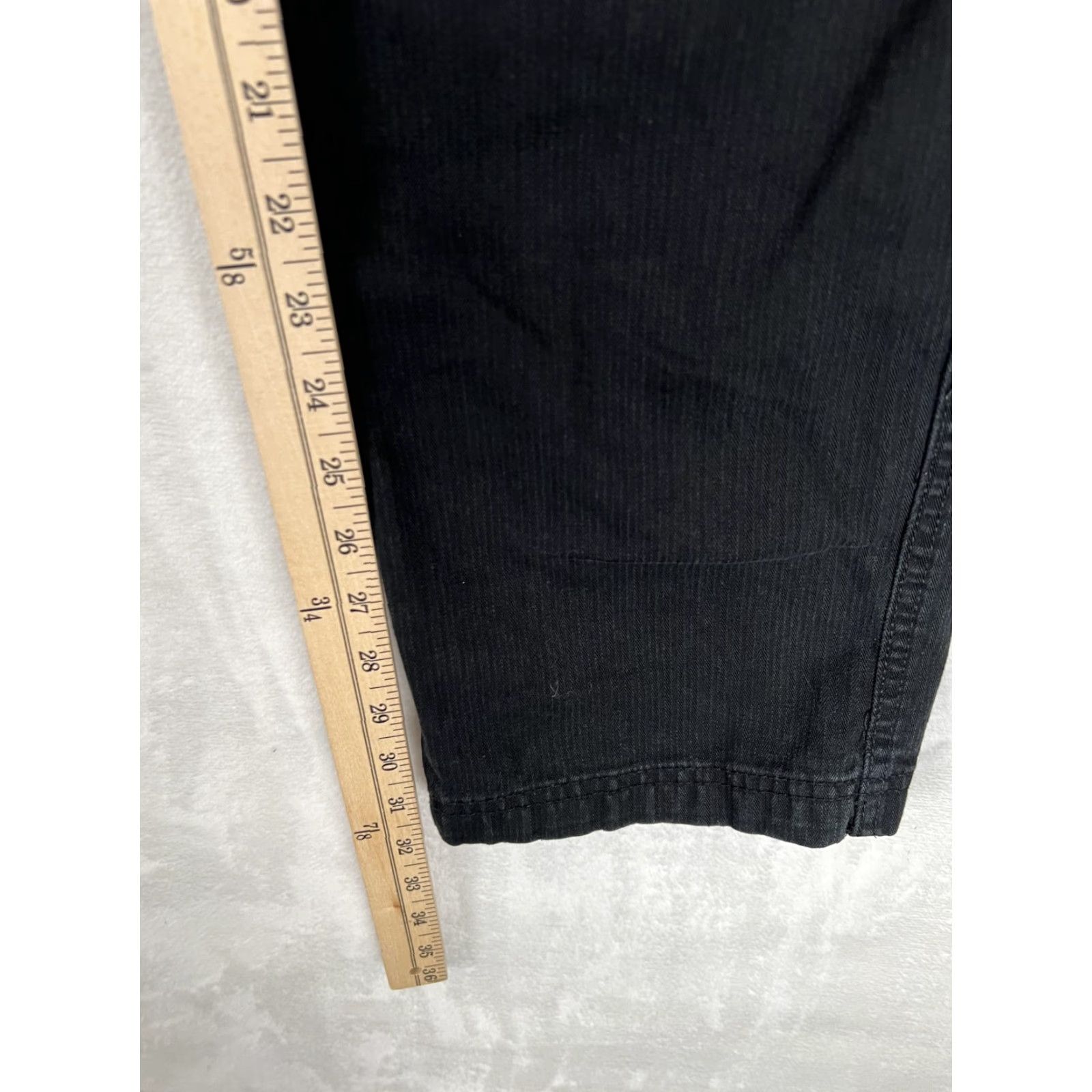 Vintage Liquid Venom Herringbone Cargo Pants Mens 36 Black Adjustable Waist Pockets Flat Front Zip Button Workwear Casual Pants Mens Size US 36 / EU 52 - 4 Thumbnail