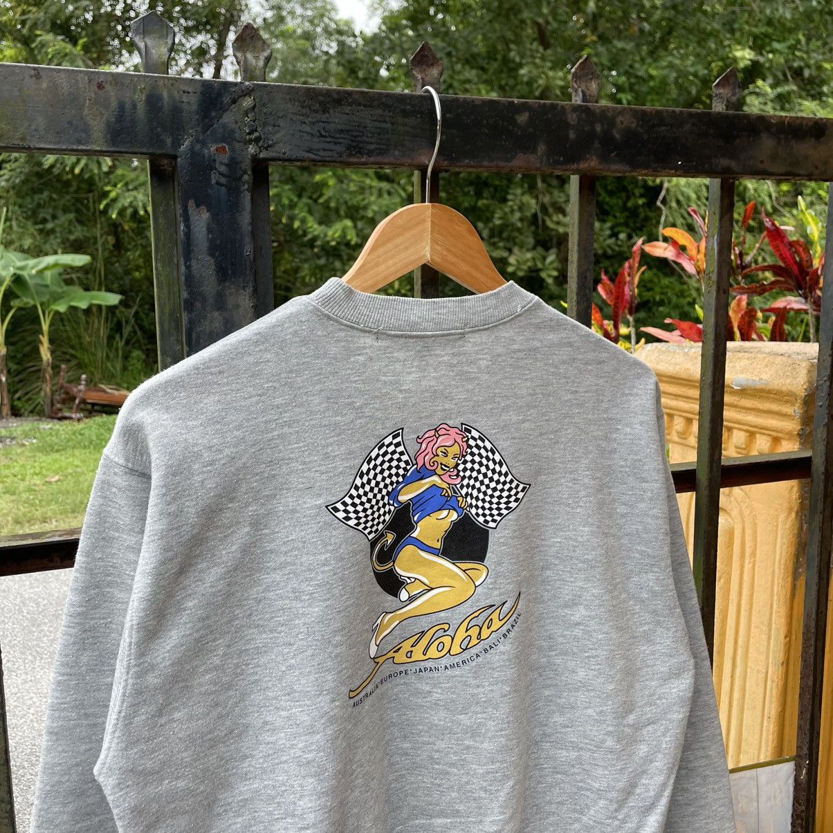 Vintage 🔥Vintage 90s Aloha Big Logo Surf Skate Sweatshirts Size US S / EU 44-46 / 1 - 2 Thumbnail