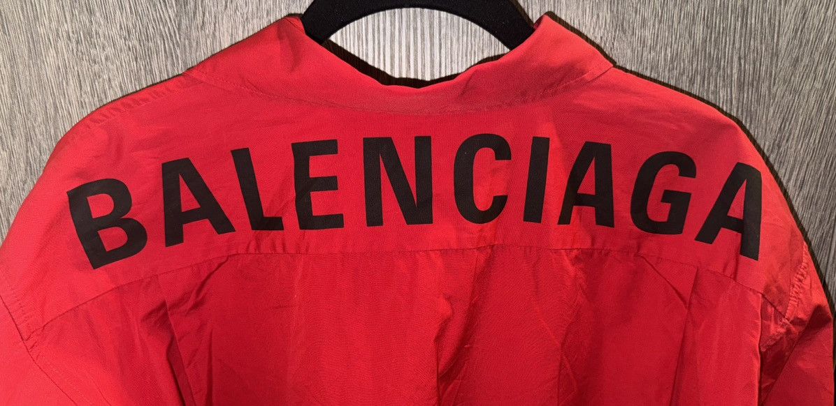 Balenciaga BALENCIAGA Back Logo Button Up Shirt Red Size US M / EU 48-50 / 2 - 5 Thumbnail