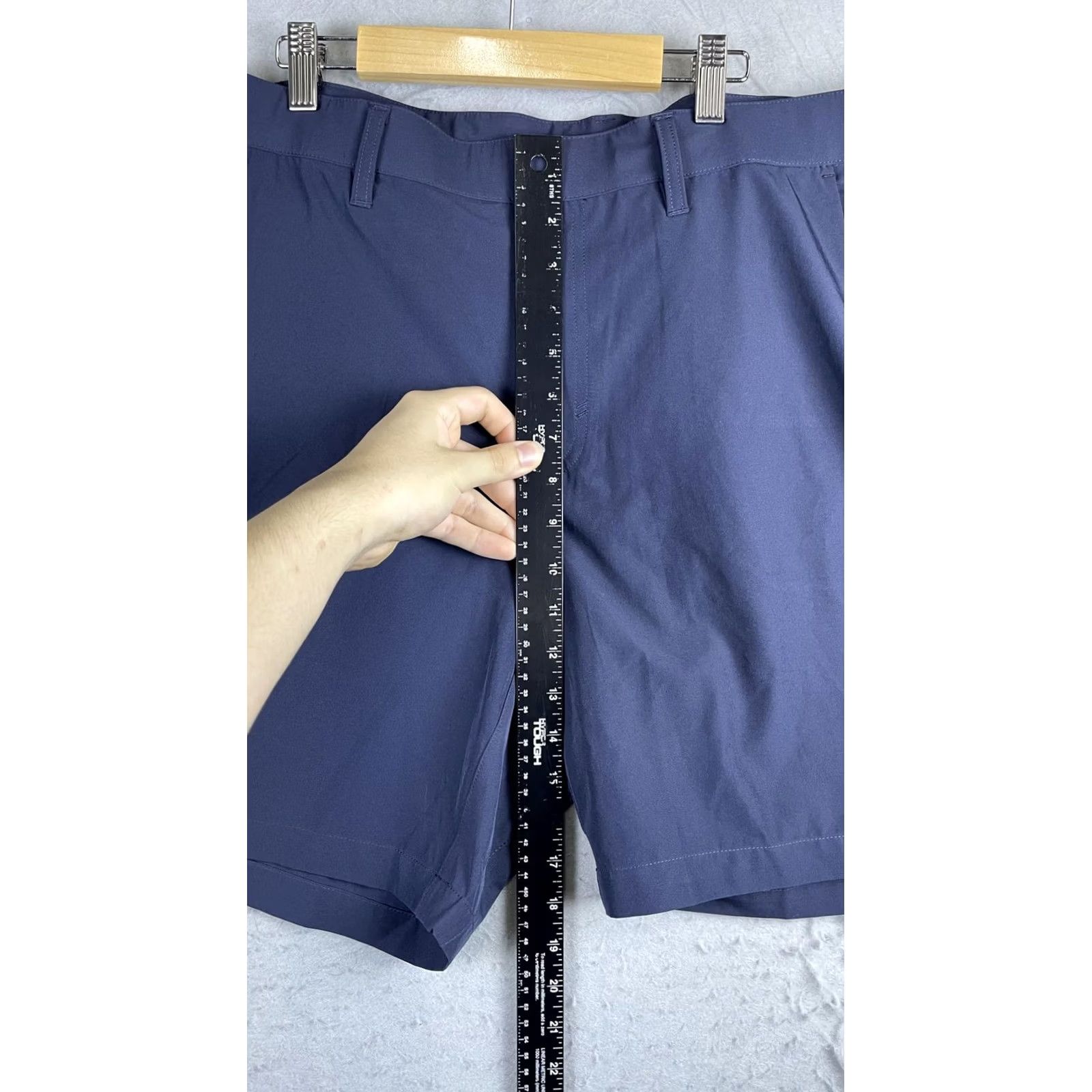 Fabletics Fabletics Shorts Mens Large Blue Chino 7 Inseam Stretch Casual Travel Size US 33 - 3 Thumbnail