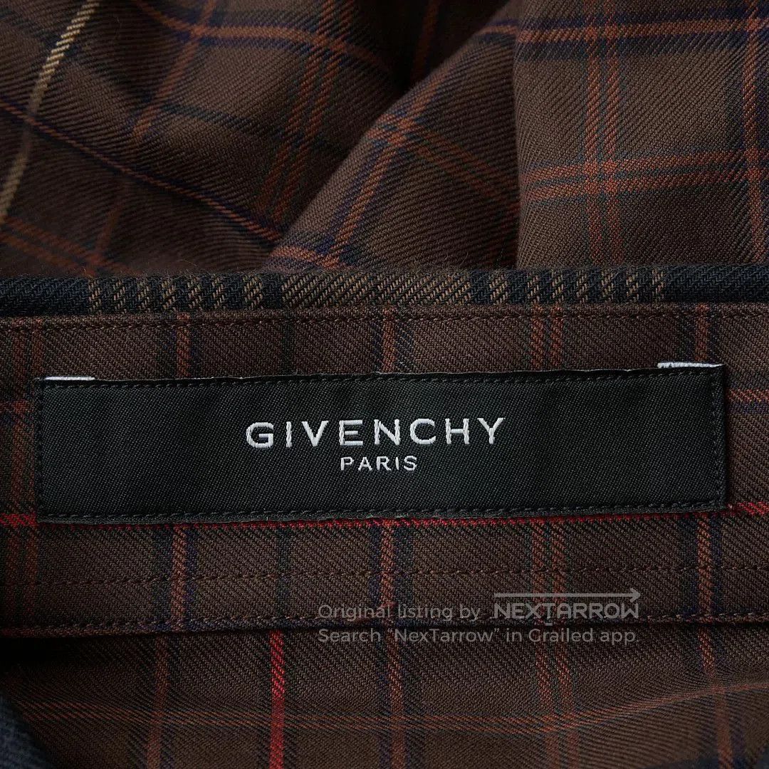Givenchy Givenchy Men's Plaid Long-Sleeve Shirt. Size US M / EU 48-50 / 2 - 7 Thumbnail