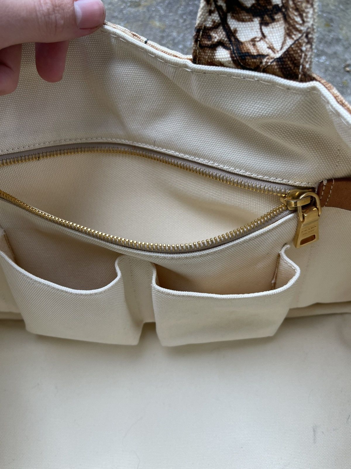 Prada Prada Mount Vesuvius Large Canapa Canvas Tote printed Size ONE SIZE - 8 Thumbnail