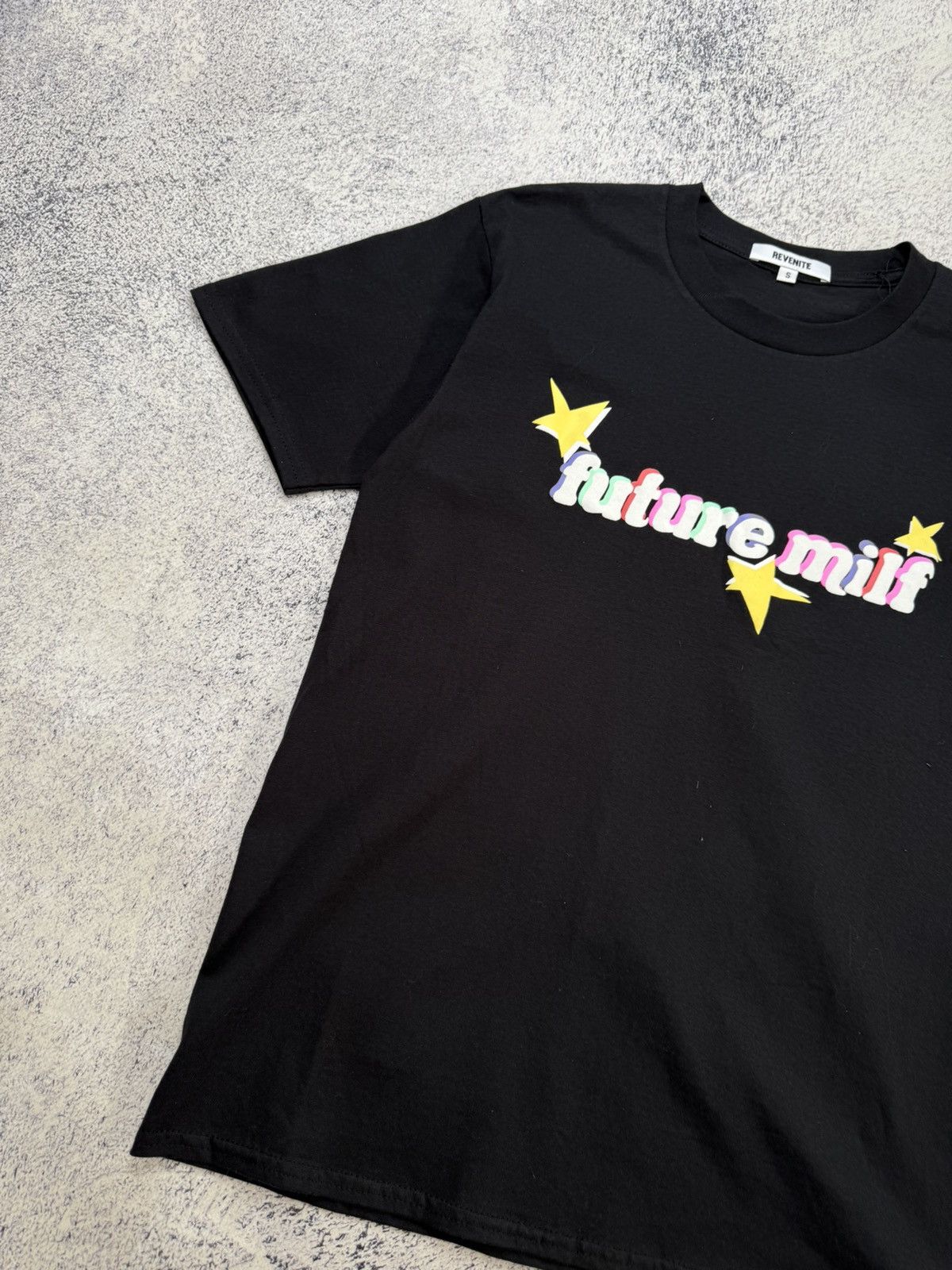 Vintage Vintage Future Milf T-shirt Art Logo Size US S / EU 44-46 / 1 - 3 Thumbnail