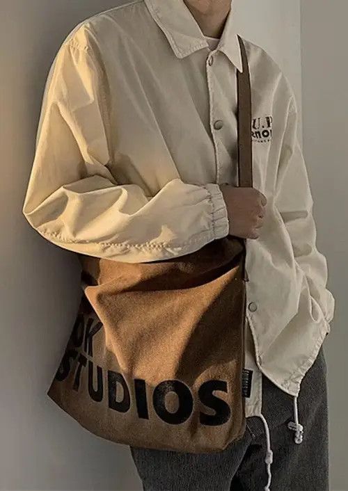 Japanese Brand Fashion retro shoulder messenger bag tote vintage Size ONE SIZE - 2 Thumbnail