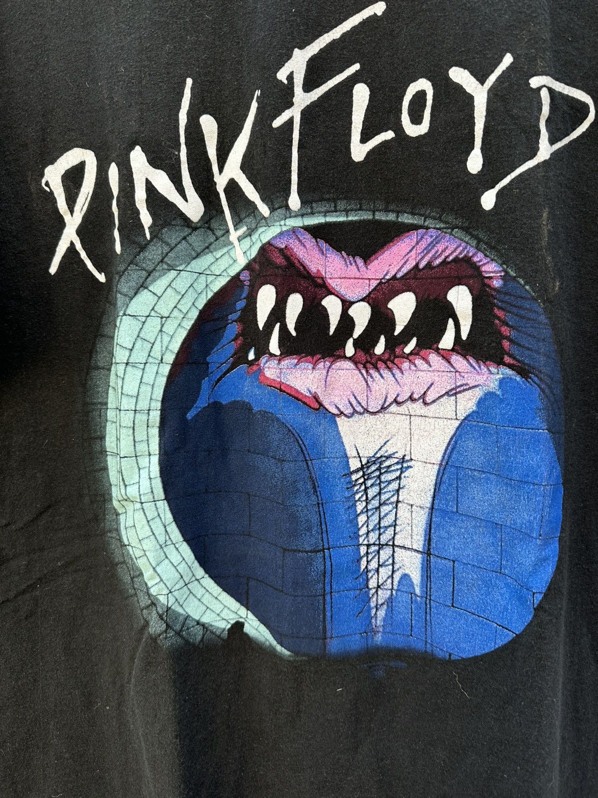 Band Tees 90's Vintage pink floyd t shirt Size US XL / EU 56 / 4 - 2 Thumbnail