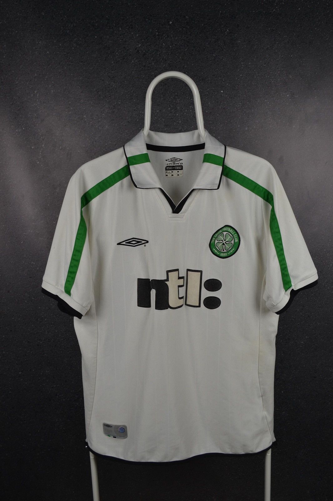 Celtic Glasgow 2001 Away Football Shirt Umbro Soccer Vintage