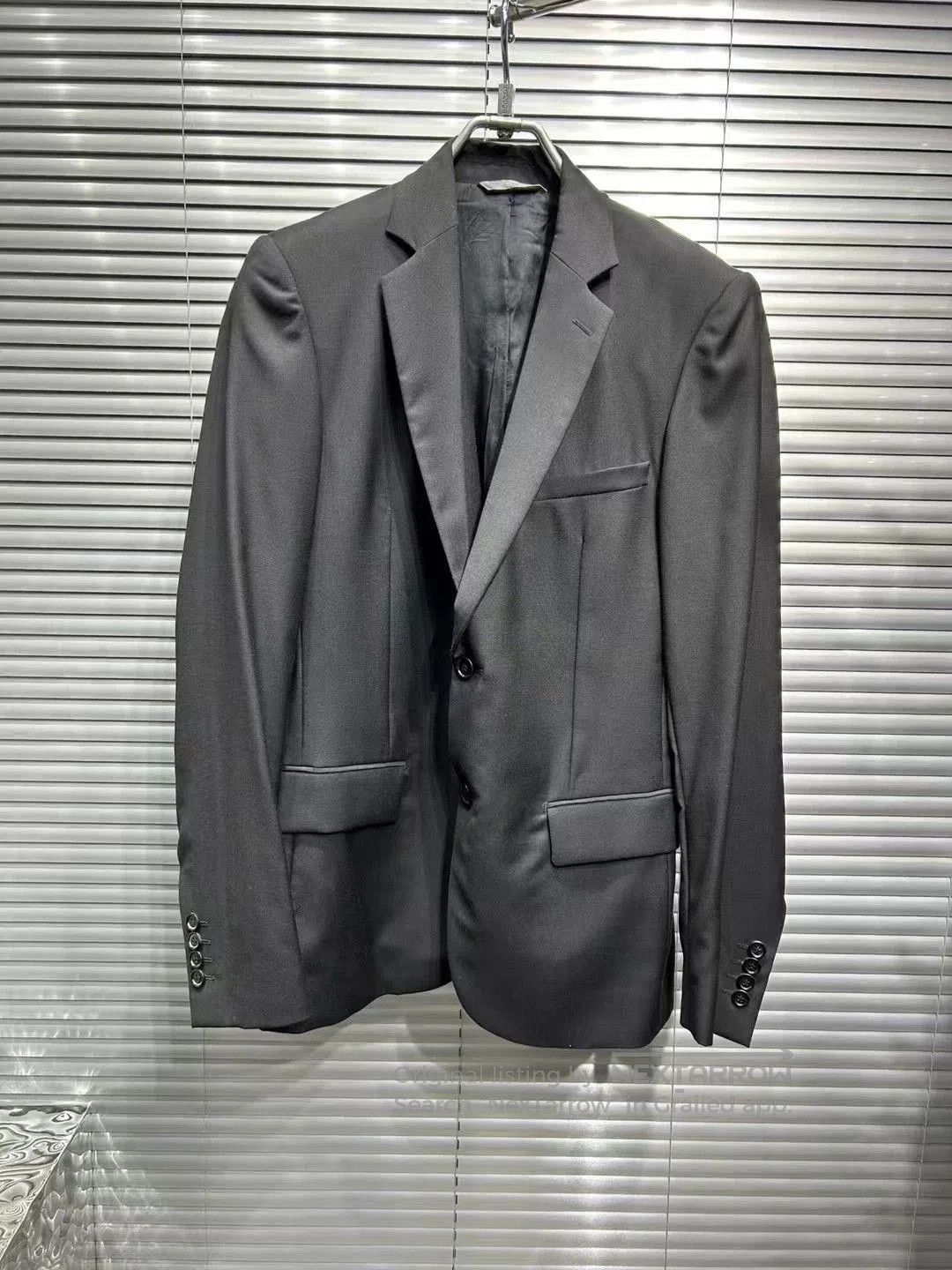 Dior Dior Two-Button Shawl Collar Blazer. Size US S / EU 44-46 / 1 - 1 Thumbnail