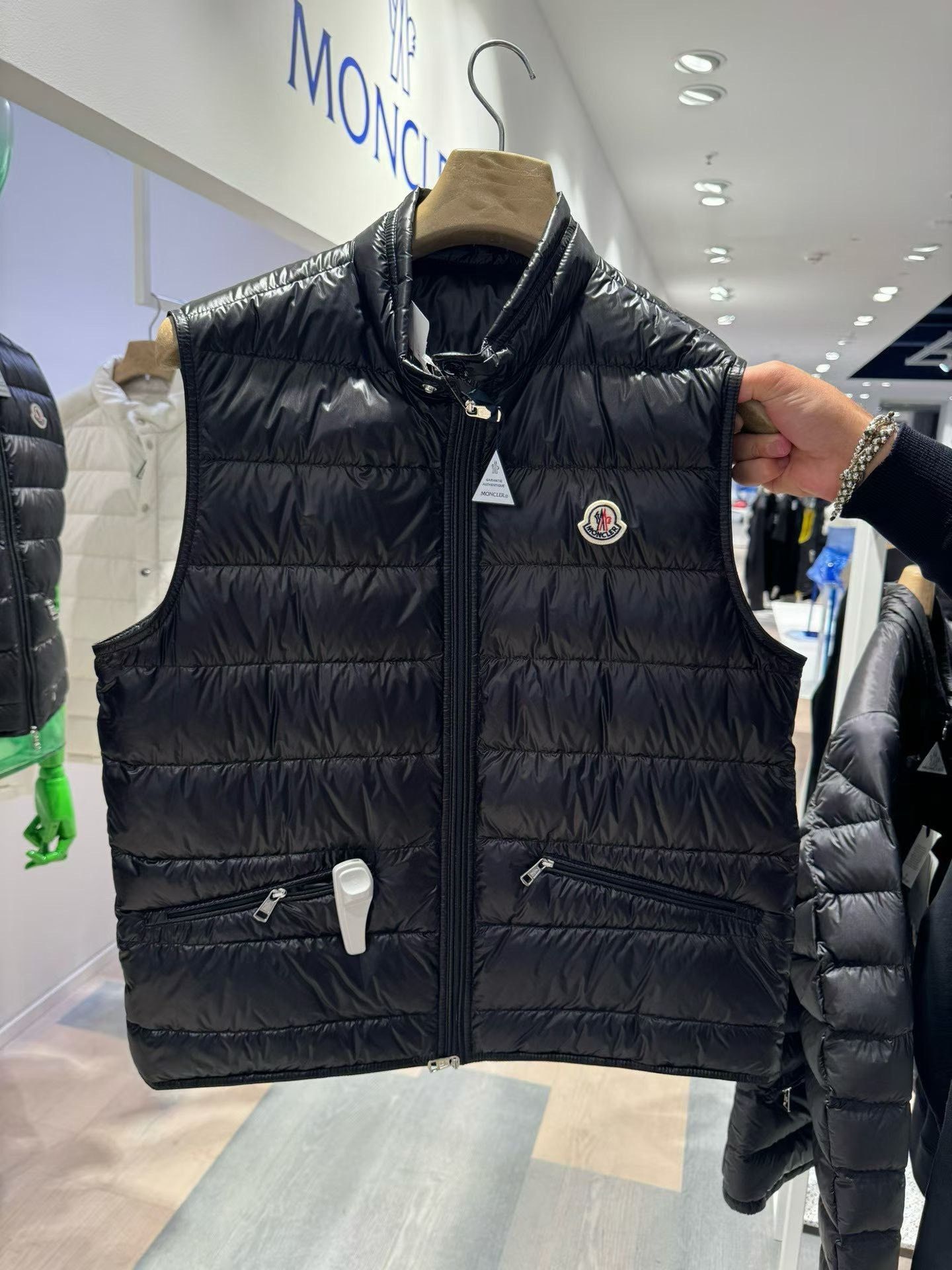 Moncler Moncler Men's Black Down Vest Size US L / EU 52-54 / 3 - 1 Thumbnail