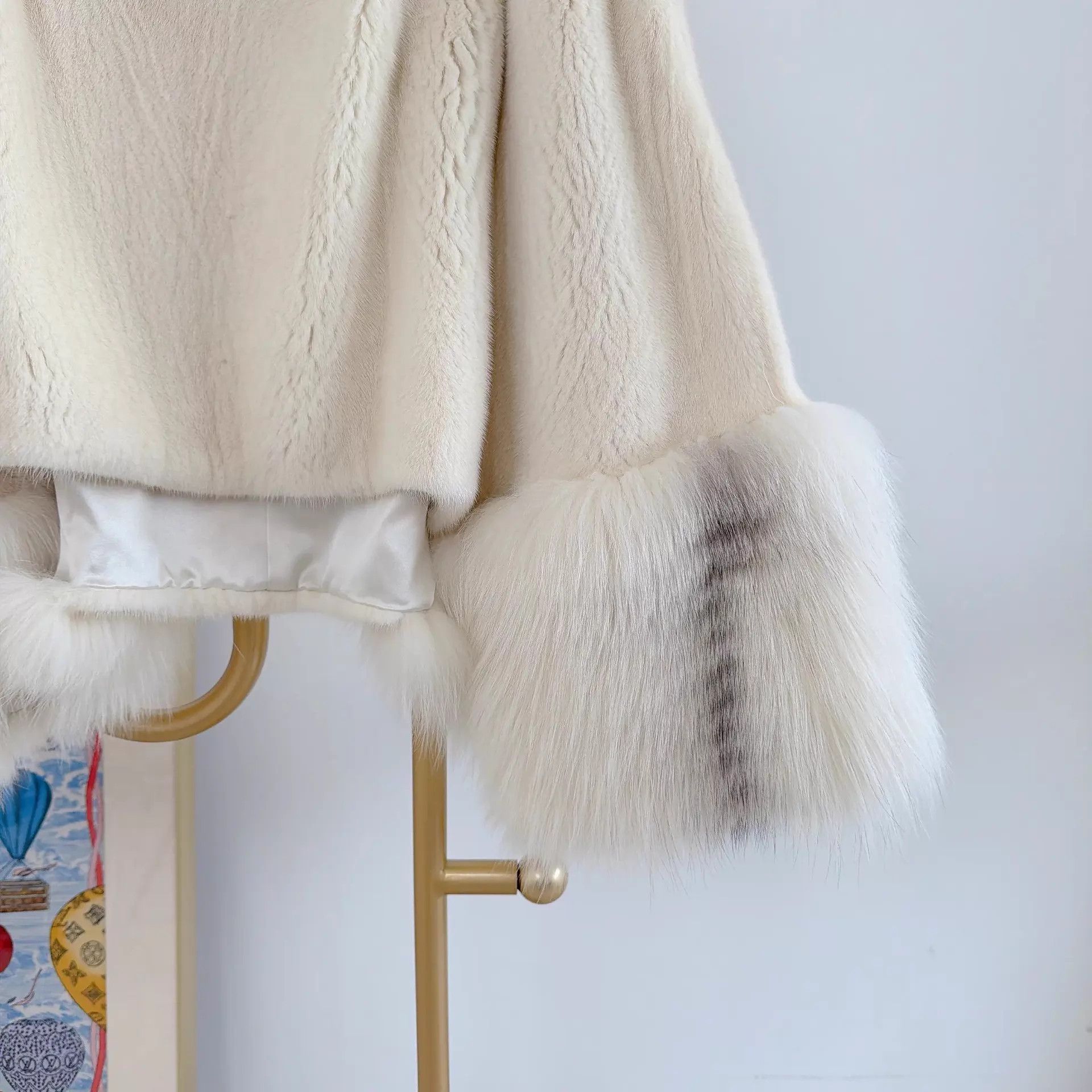 Other CC STUDIOS mink fur cape S Size S / US 4 / IT 40 - 4 Thumbnail