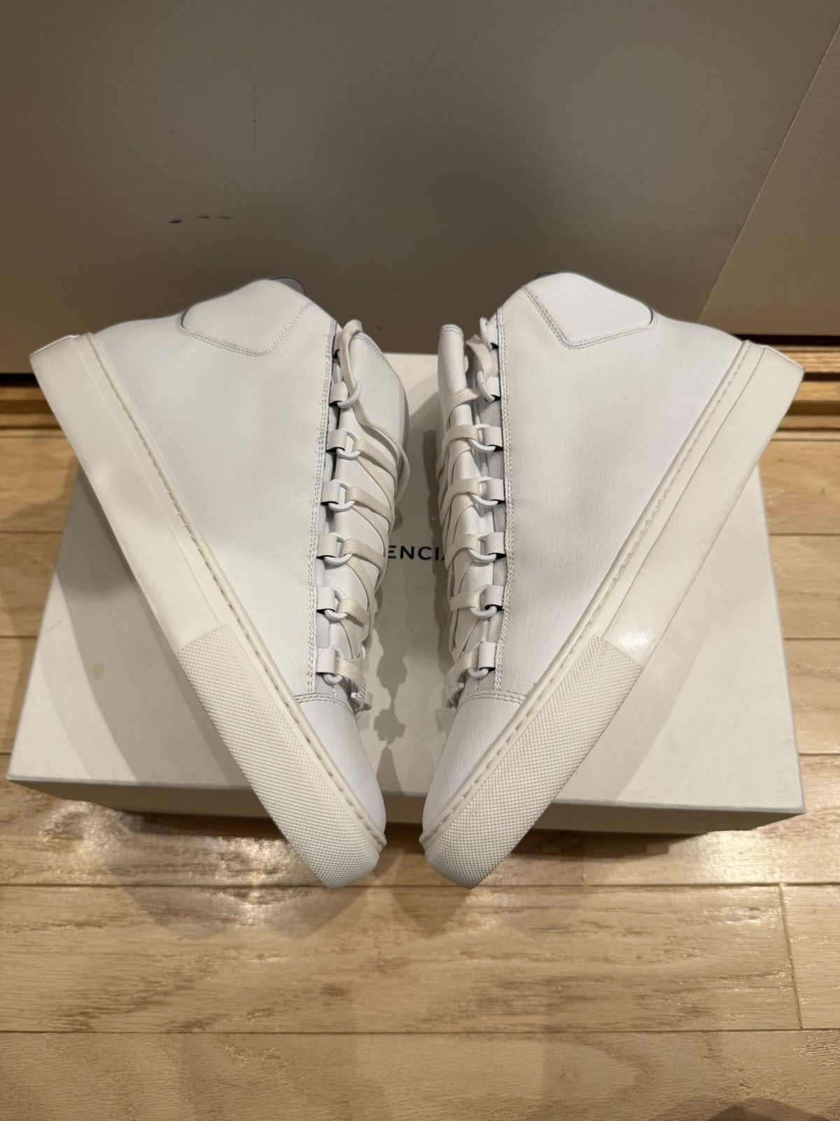 Balenciaga Balenciaga Arena High White Canvas Leather size 41 Size US 8 / EU 41 - 7 Thumbnail