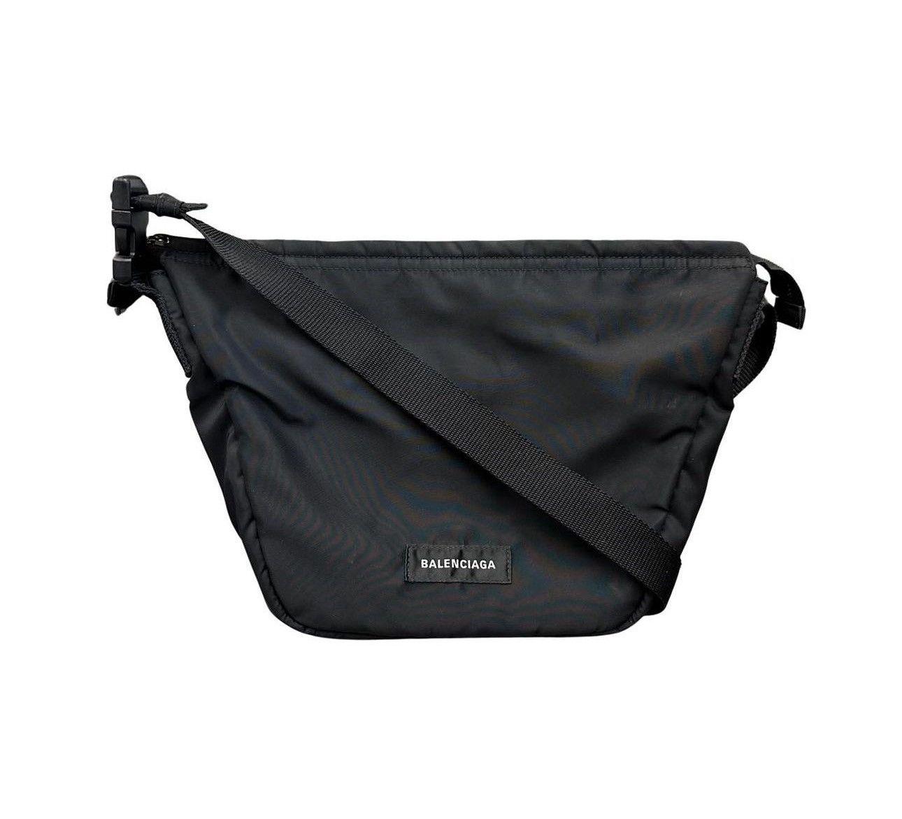 Balenciaga Authentic Balenciaga Nylon Sling Bag Size ONE SIZE - 1 Thumbnail
