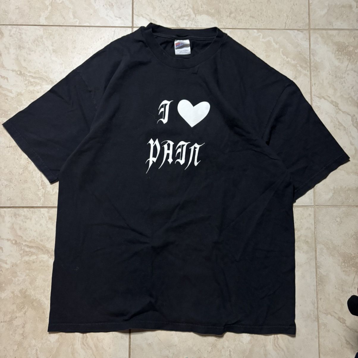 Vintage vtg 2000s I Love Pain tattoo emo goth devil graphic t-shirt Size US XL / EU 56 / 4 - 1 Thumbnail
