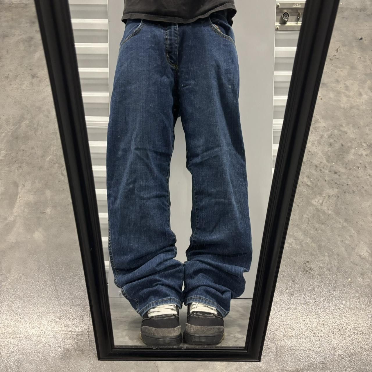 Japanese Brand × Vintage Crazy Vintage Y2K/2000s Grunge Dark Wash Essential Denim Jeans! Size US 32 / EU 48 - 1 Thumbnail