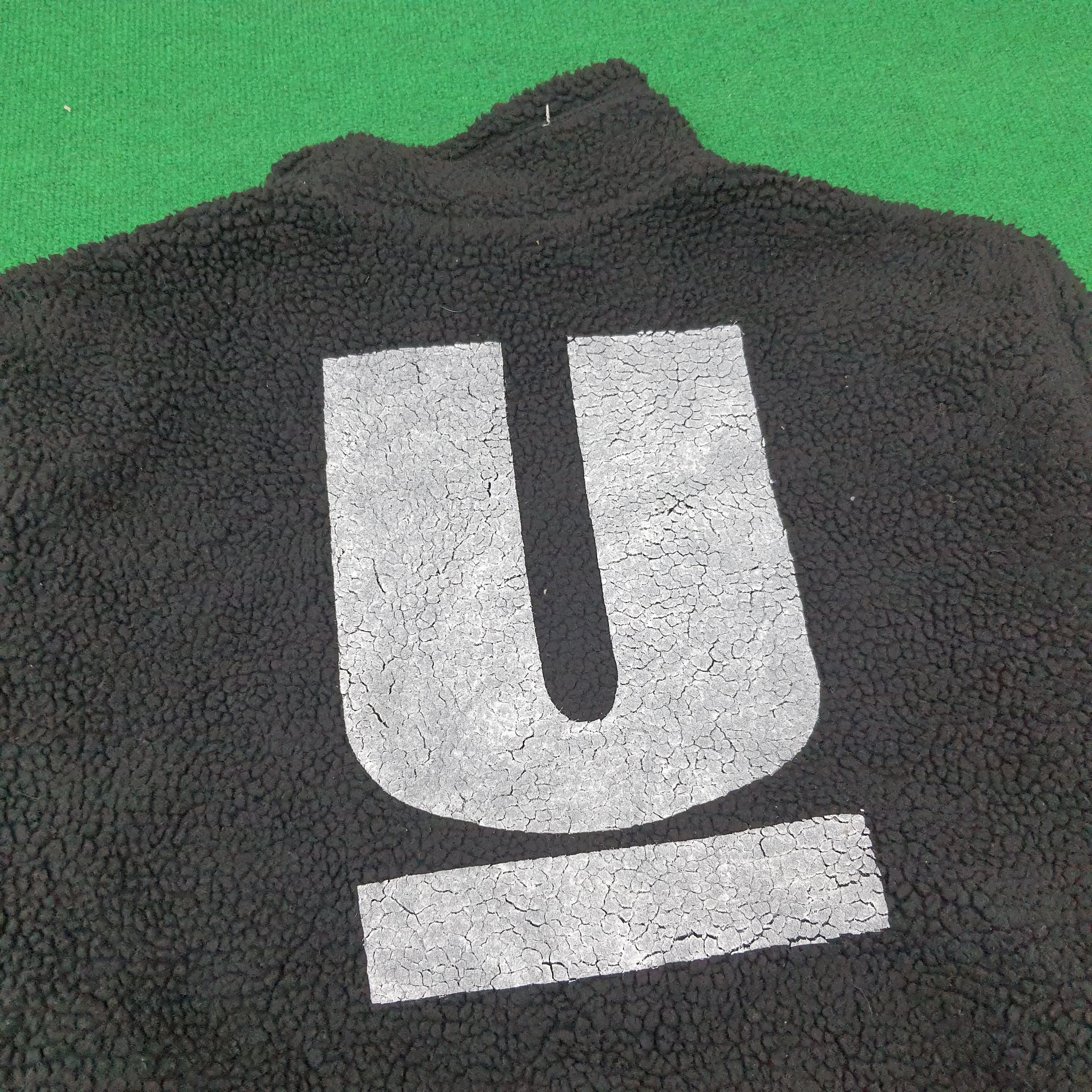 Japanese Brand × Vintage Vintage GU X UNDERCOVER Custom Logo Streetwear Fleece Jacket Size US L / EU 52-54 / 3 - 2 Thumbnail