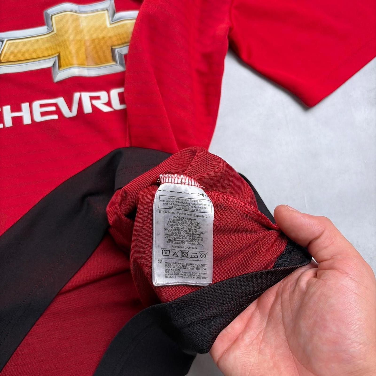 Adidas Y2K Red Adidas Manchester United 2018/19 Home Futbol Jersey Size US S / EU 44-46 / 1 - 6 Thumbnail