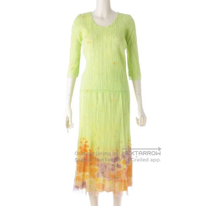 Issey Miyake Issey Miyake Green Dress Size M / US 6-8 / IT 42-44 - 1 Thumbnail