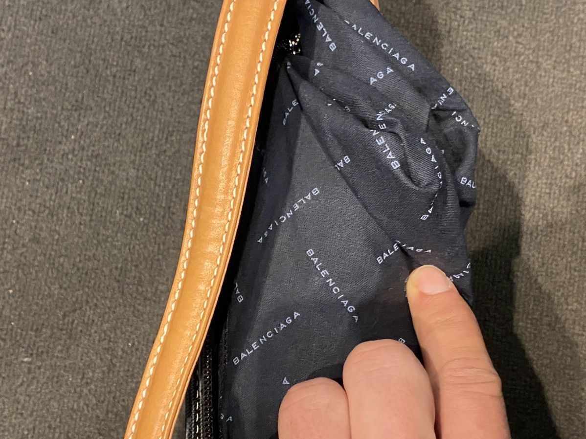 Balenciaga Balenciaga Monogram Handbag Size ONE SIZE - 10 Thumbnail