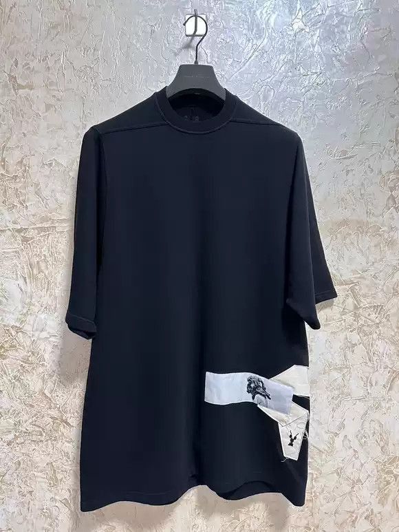 Rick Owens Rick Owens Stick-on portrait with five-point sleeves and sh Size US L / EU 52-54 / 3 - 1 Thumbnail