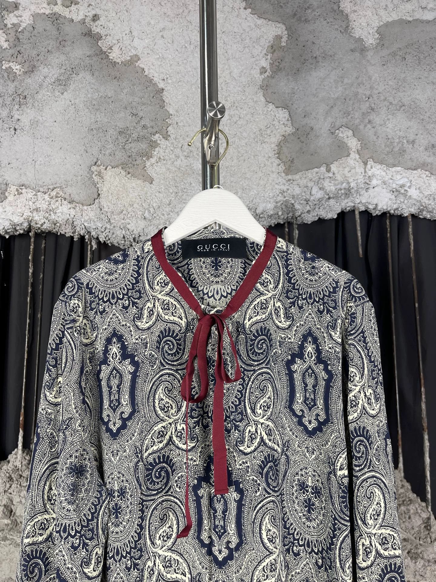 Gucci Gucci Crewneck Shirt 52 99 New Size M / US 6-8 / IT 42-44 - 3 Thumbnail