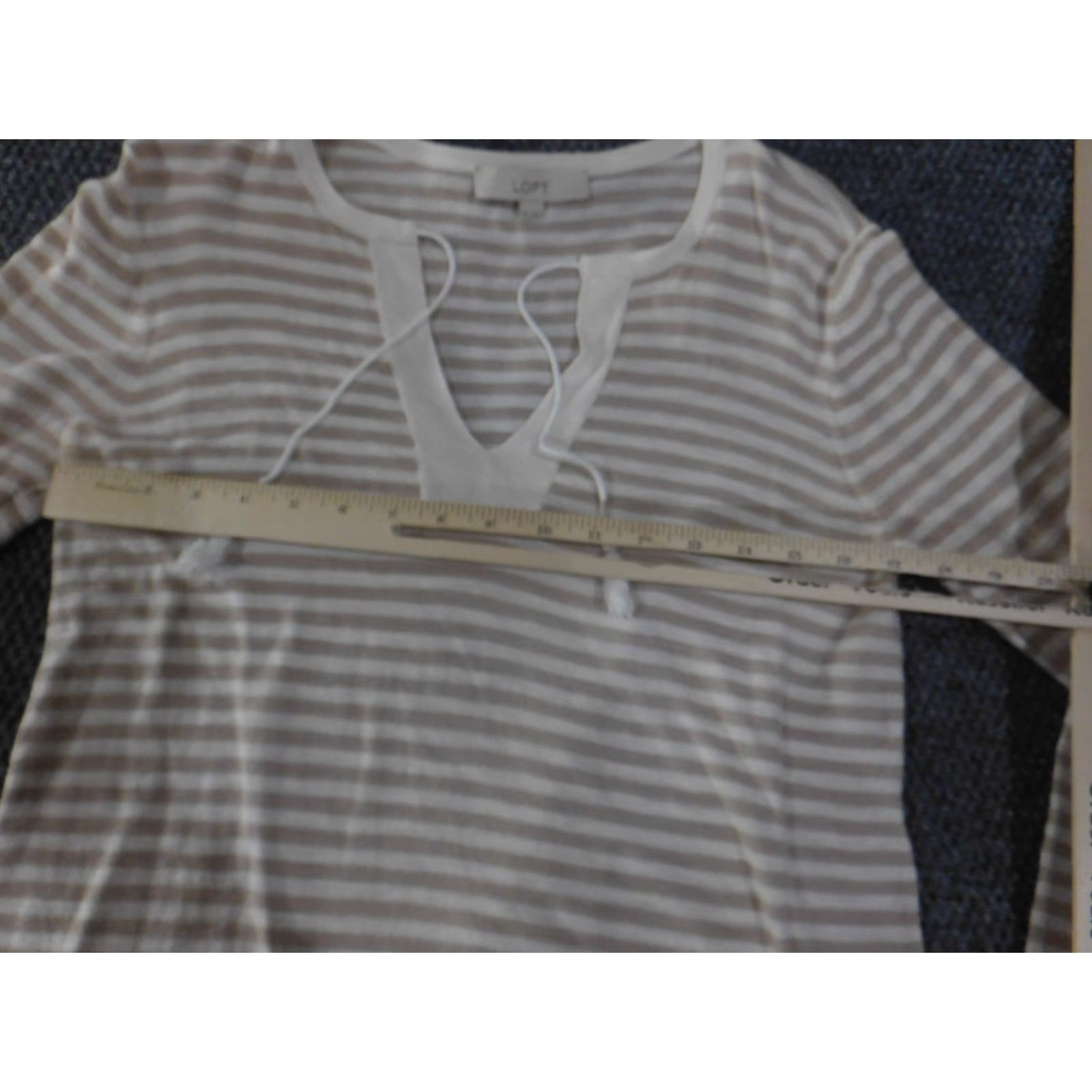 Loft LOFT Shirt Womens Medium White Striped Beige Long Sleeve Tie Neck Button-Up Cotton Knit VINTAGE No, not; but keep concise Size M / US 6-8 / IT 42-44 - 5 Thumbnail