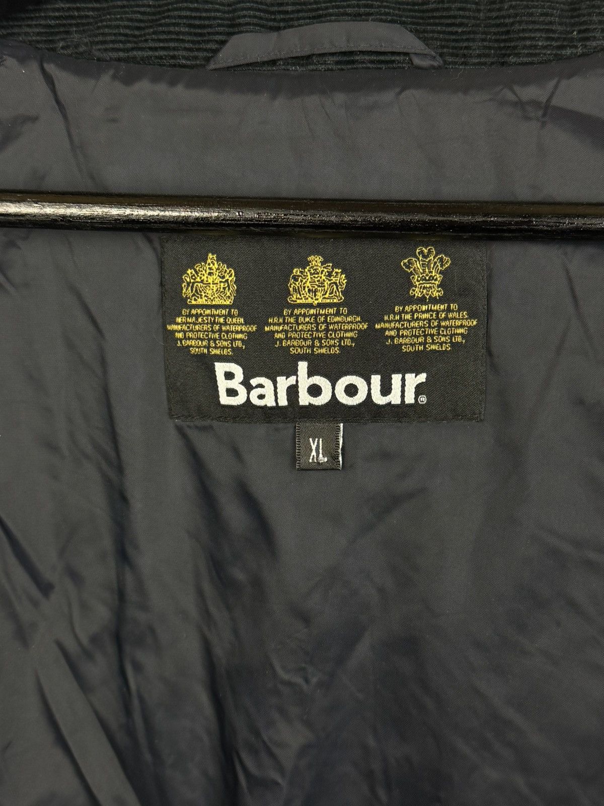 Barbour Barbour Gillock Quilted Jacket Corduroy Collar Black Size US XL / EU 56 / 4 - 10 Thumbnail