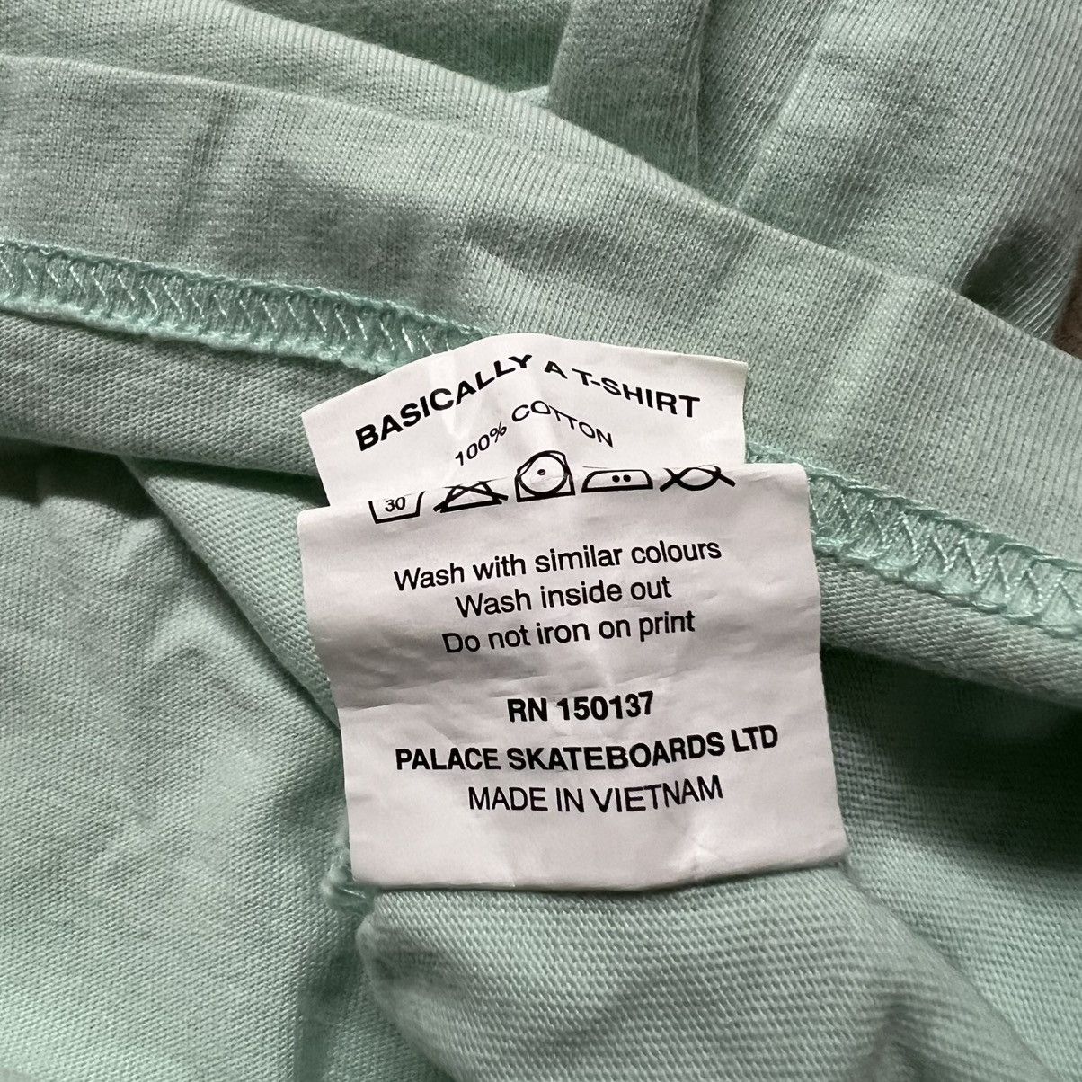Hypebeast × Palace Palace Skateboards “Basically A T-Shirt” Logo Shirt Size US M / EU 48-50 / 2 - 7 Thumbnail