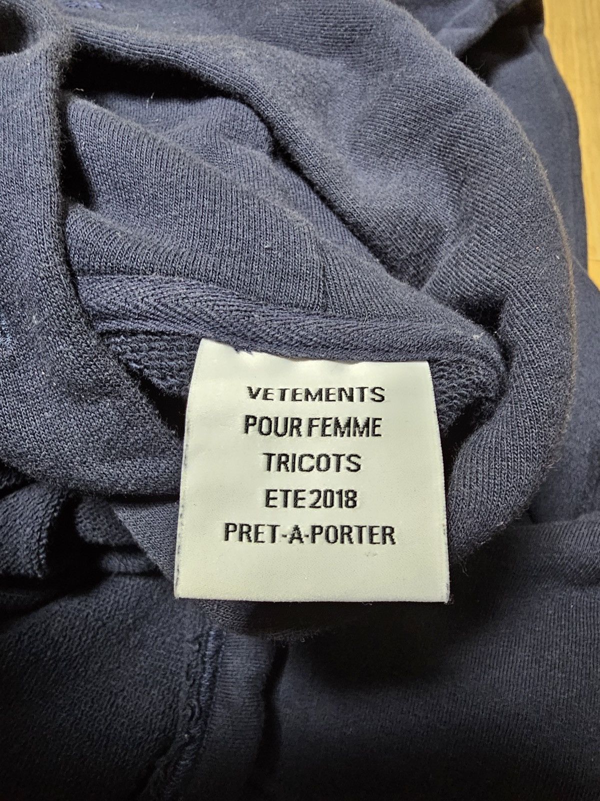 Vetements XS Vetements zurich long sleeve shirt dress Size US XS / EU 42 / 0 - 7 Thumbnail