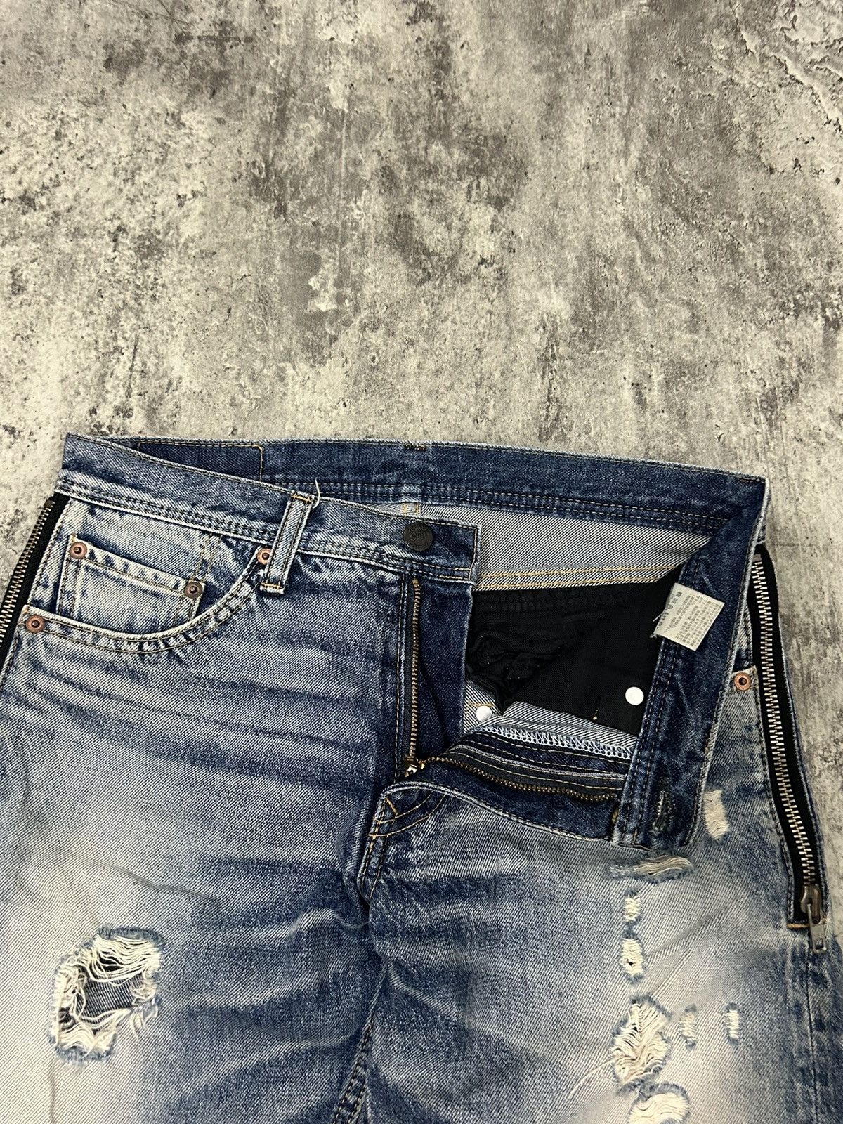 Japanese Brand RNA Inch Distressed Ripped Jeans Size US 30 / EU 46 - 10 Thumbnail