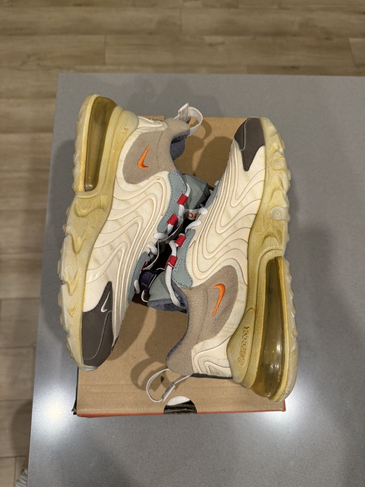 Travis Scott Air max 270 cactus trails Size US 5.5 / EU 38 - 2 Thumbnail