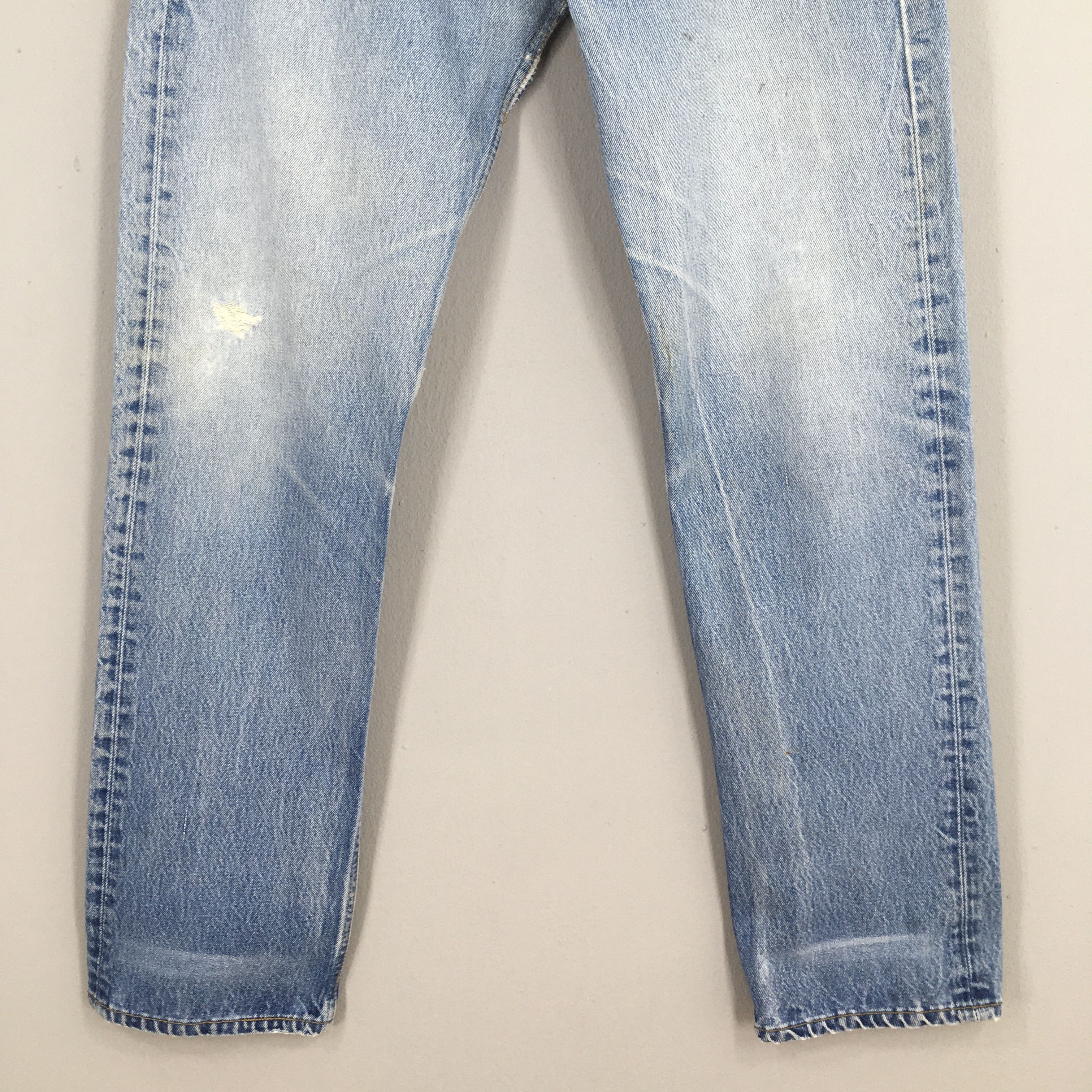 Size 32x32 Vintage 1990s Levi's 501 Faded Blue Jeans