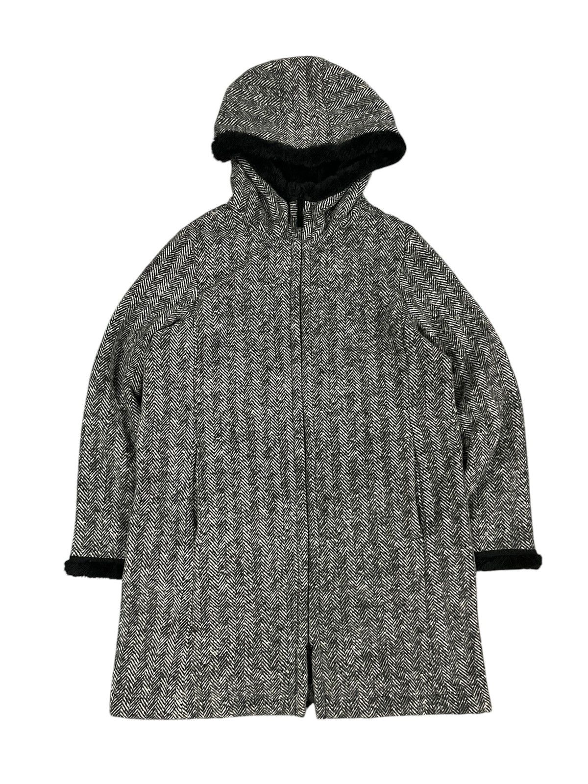 Uniqlo Uniqlo fleece long jacket Size XL / US 12-14 / IT 48-50 - 1 Thumbnail