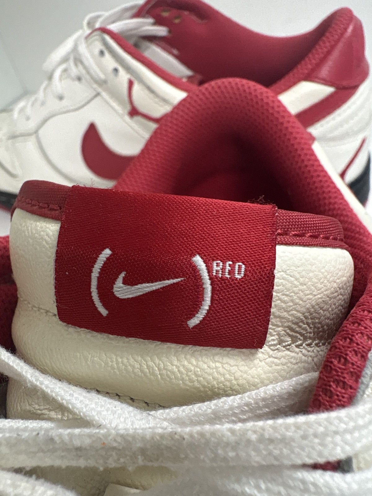 Nike WORLD AIDS DAY DUNKS Size US 11 / EU 44 - 5 Thumbnail