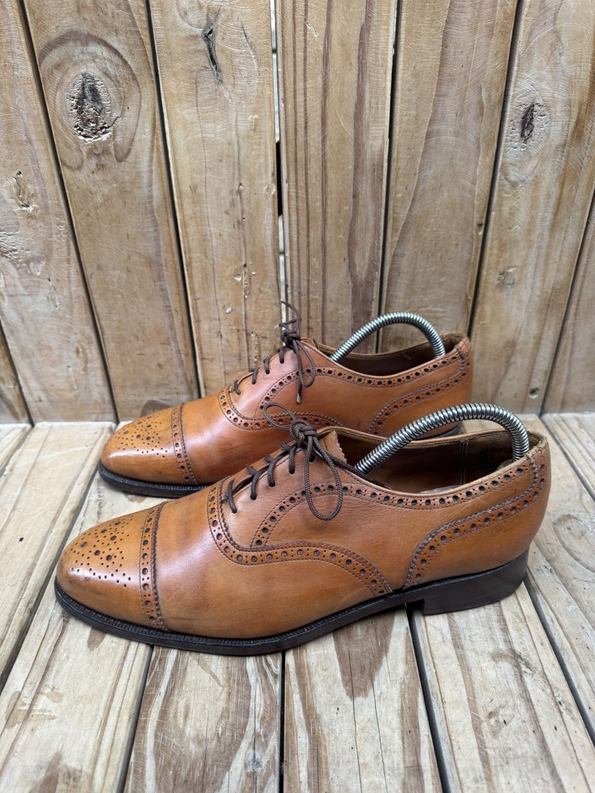 Crockett & Jones Crockett & Jones x Barneys Newyork Men’s dress shoes US 9.5D Size US 9.5 / EU 42-43 - 10 Thumbnail