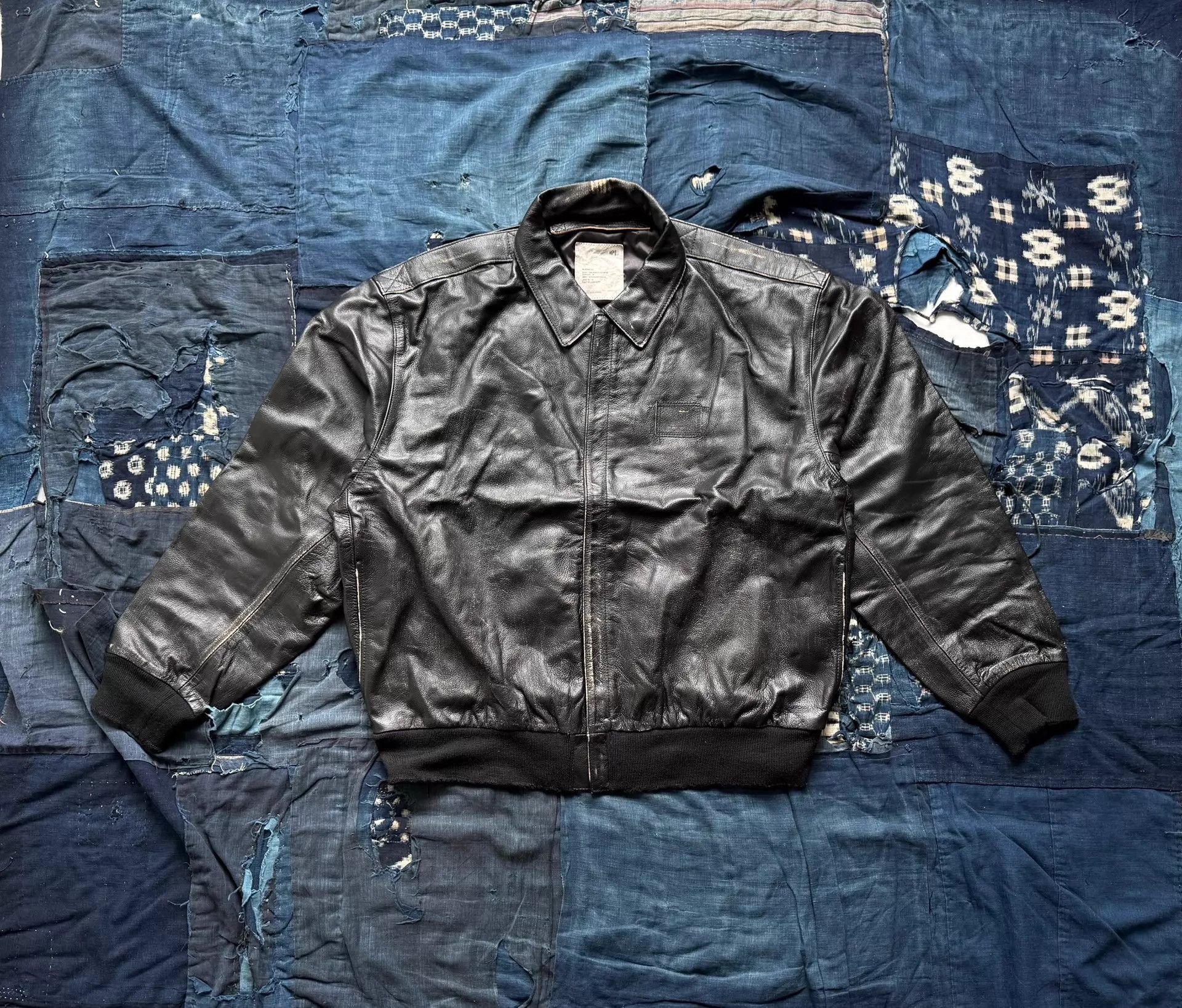 Madness MADNESS Distressed Cowhide A2 Aviator Jacket Black XL Size US XL / EU 56 / 4 - 1 Thumbnail