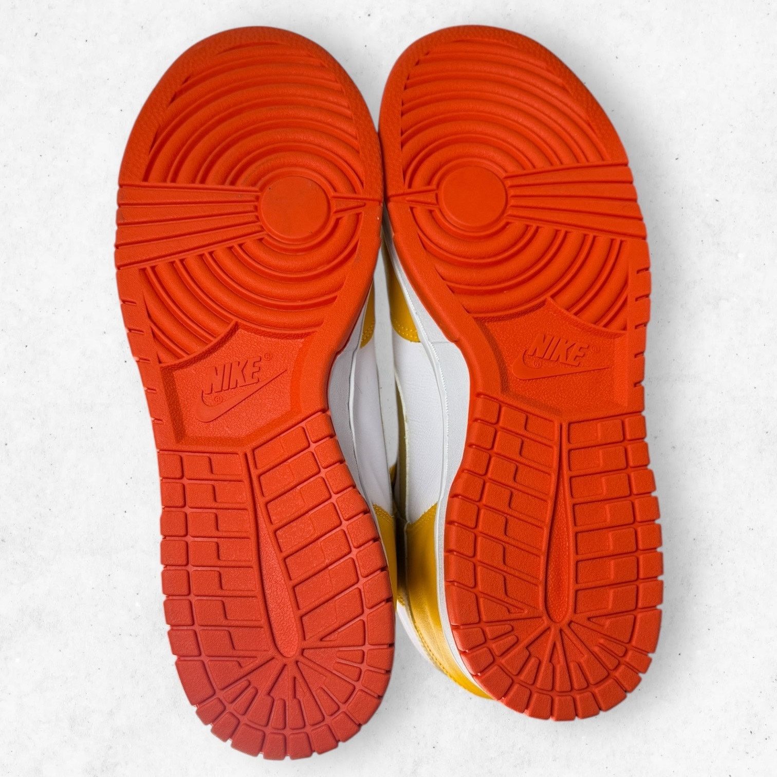 Nike New Nike Dunk High University Gold Orange Women Size 11 Size US 11 / IT 41 - 7 Thumbnail