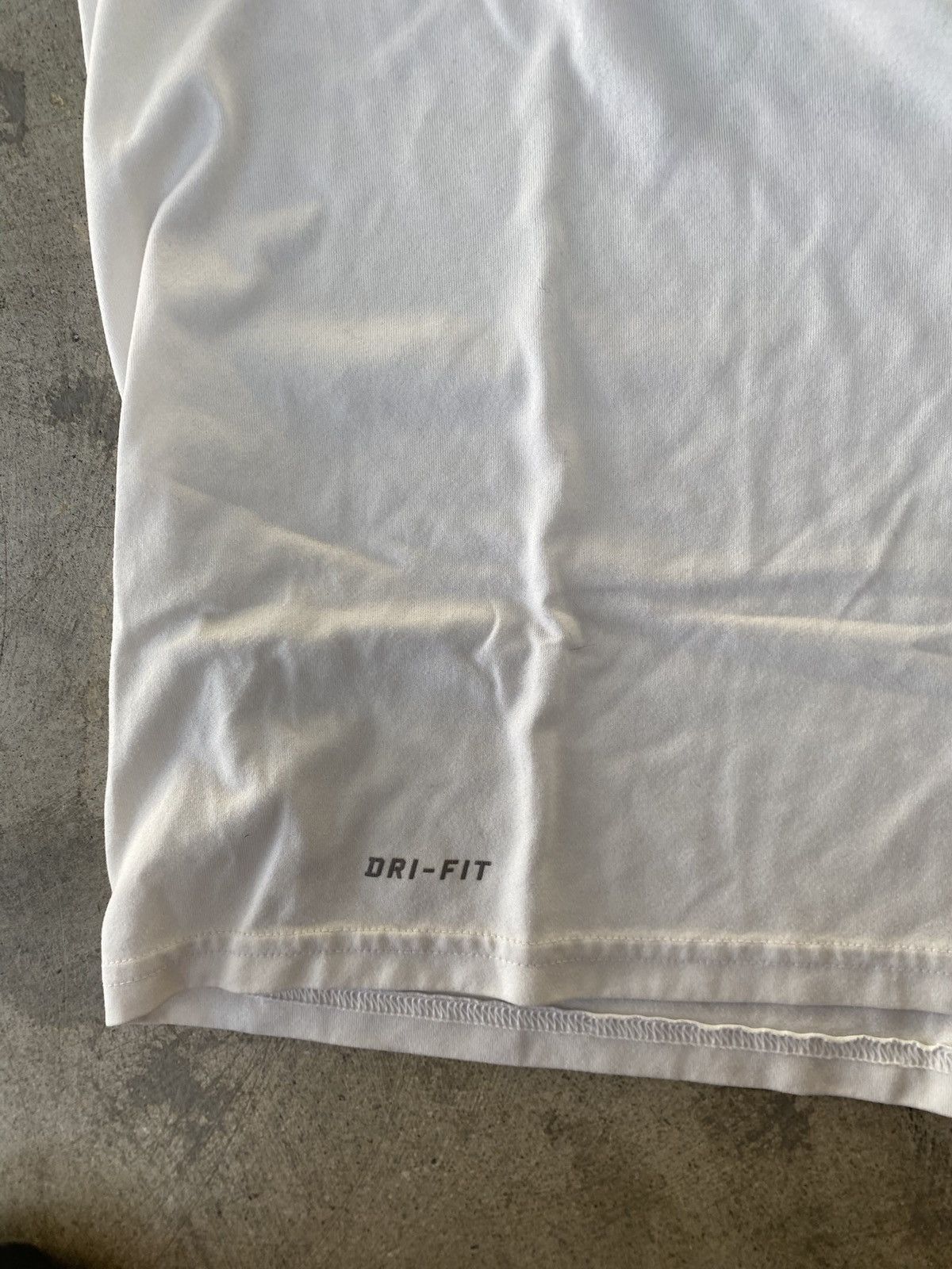Nike Nike Legends Never Die Tag Tee Size US L / EU 52-54 / 3 - 2 Thumbnail