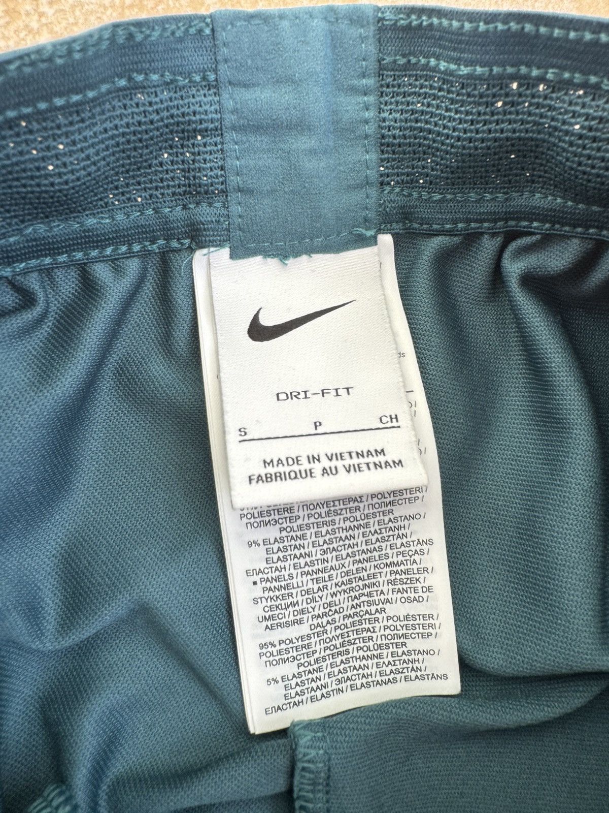 Nike Tottenham Hotspur 2021-2022 Soccer Drill Pants Football Kit Size US 30 / EU 46 - 8 Thumbnail