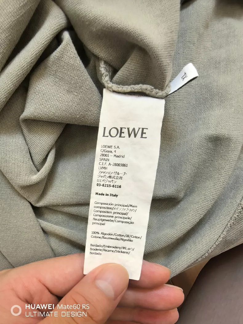 Loewe loewe grey short sleeves 2504-Nextarrow Size US XL / EU 56 / 4 - 5 Thumbnail