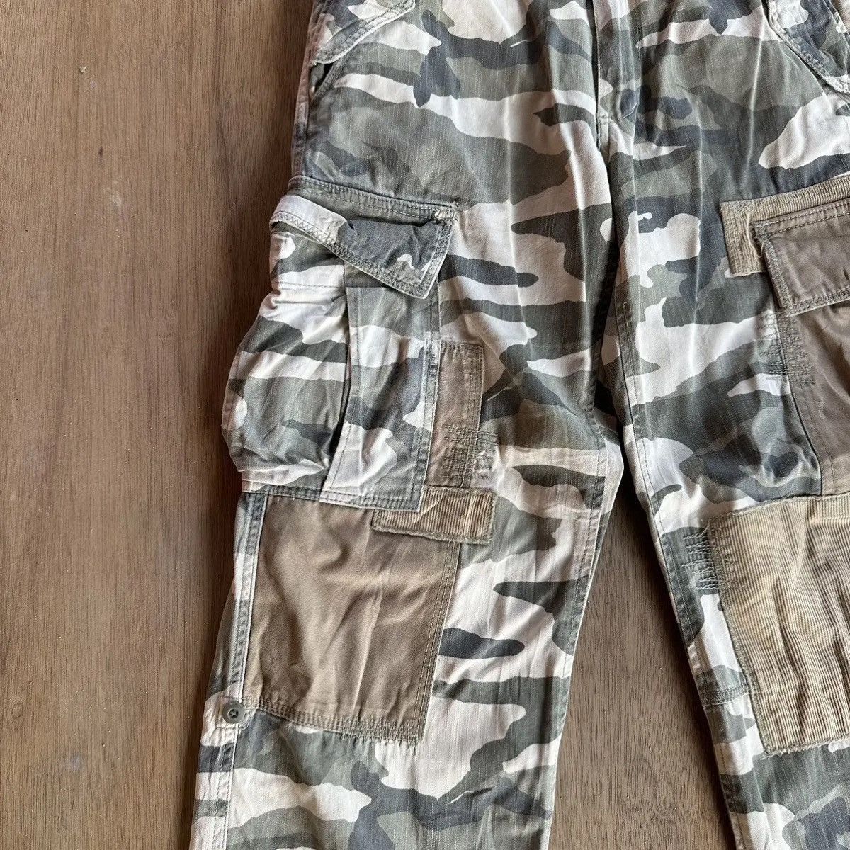 Jungles STEALS💥RUSH HOUR JAPANESE BIG POCKET CAMO BAGGY CARGO PANTS Size US 32 / EU 48 - 3 Thumbnail