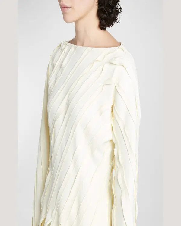 Bottega Veneta o1y0725 Crewneck Tank Top in Cream Size XS / US 0-2 / IT 36-38 - 2 Thumbnail