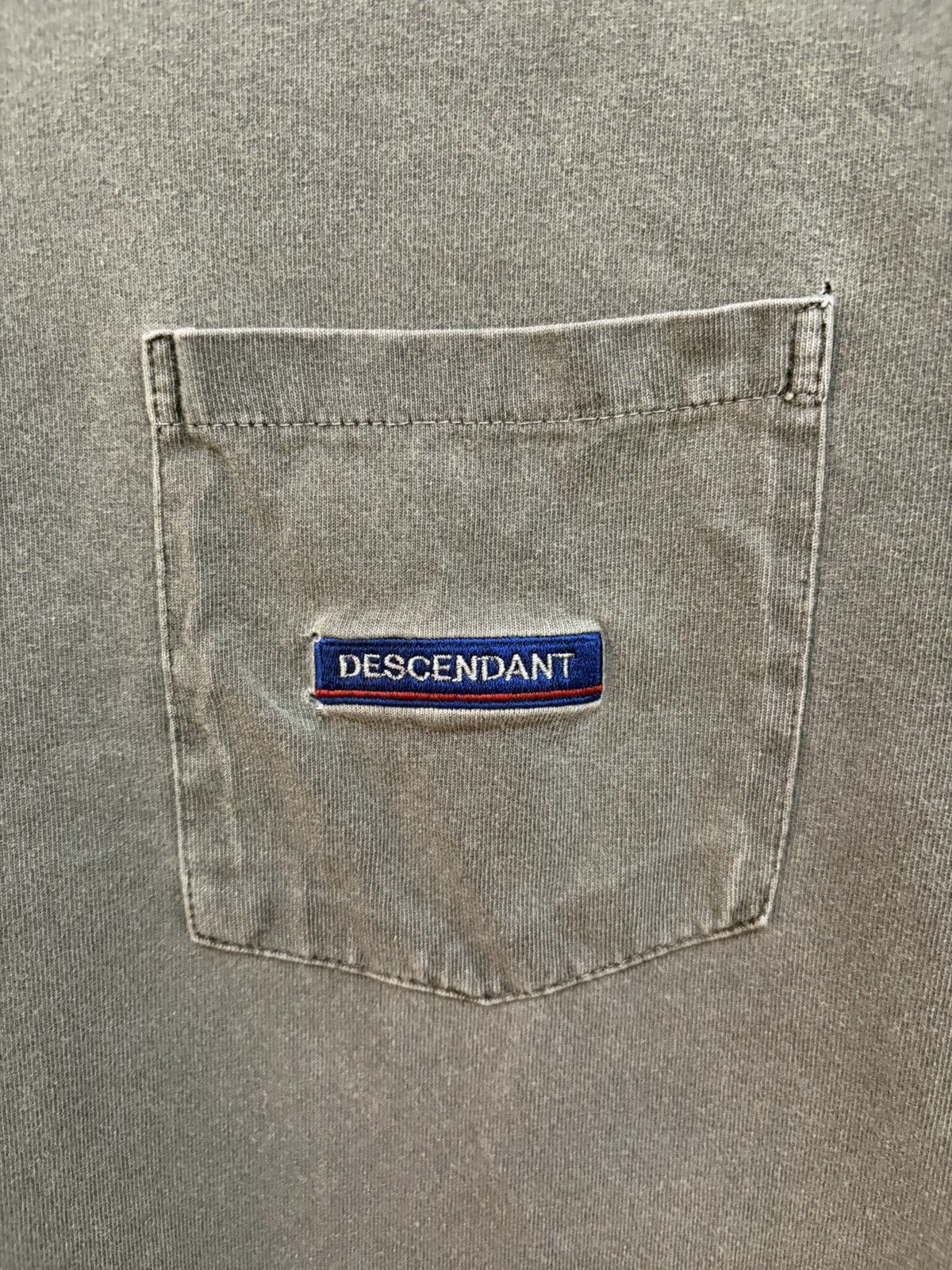 Descendant DESCENDANT SINGLE POCKET TEE EMBROIDERED LOGO Size US S / EU 44-46 / 1 - 5 Thumbnail