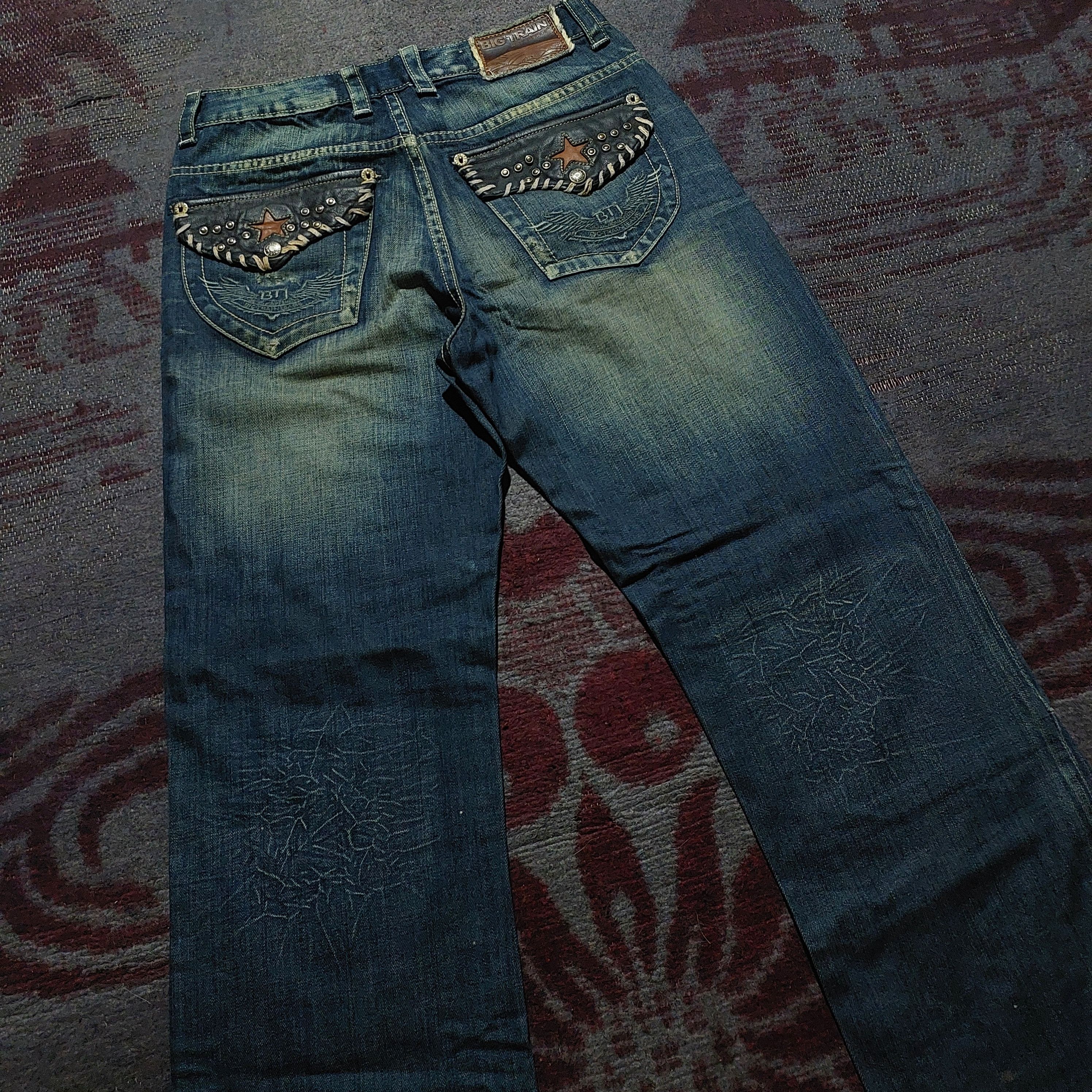 Tornado Mart OSAKA BIG TRAIN feather tendon pattern distressed jeans Size US 29 - 7 Thumbnail