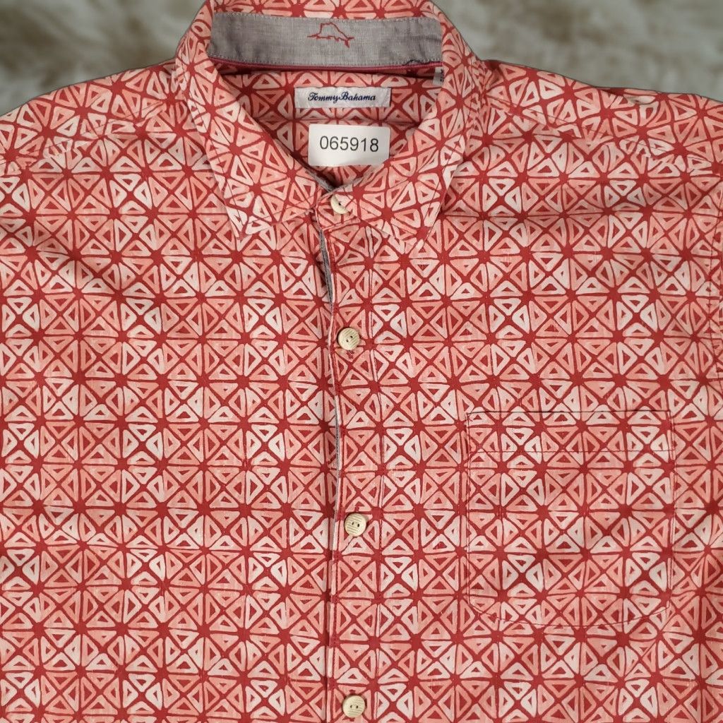 Tommy Bahama Tommy Bahama Shirt Mens XL Red Silk Hawaiian Button Up Size US XXL / EU 58 / 5 - 1 Thumbnail